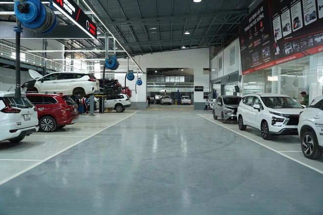 Mitsubishi nâng cấp đại lý cho khách đỡ phải chờ lâu: Có nơi mới rộng 3.750m2, chứa 23 khoang sửa và đồng sơn - Ảnh 5.