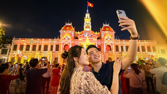 3D MAPPING kỷ niệm 50 năm thành phố mang tên Bác: Diễn ra khi nào, xem ở đâu đẹp nhất? - Ảnh 1.