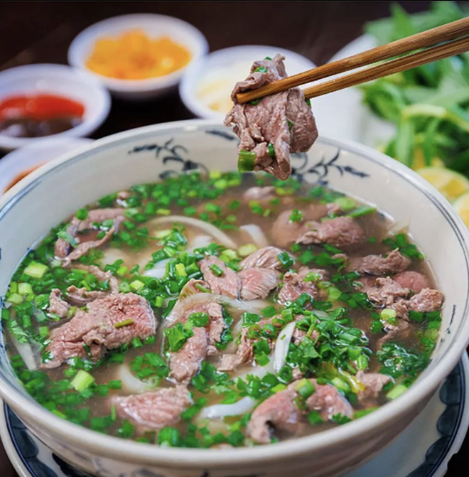 Vietnam’s culinary reputation extends far beyond Michelin stars - Ảnh 8.