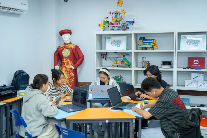 Trường đại học Hùng Vương TP.HCM ra mắt hệ sinh thái công nghệ và học thuật - Ảnh 4.