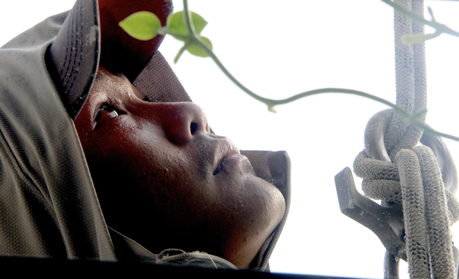 Making living between sky and earth under central Vietnam’s scorching heat - Ảnh 13.