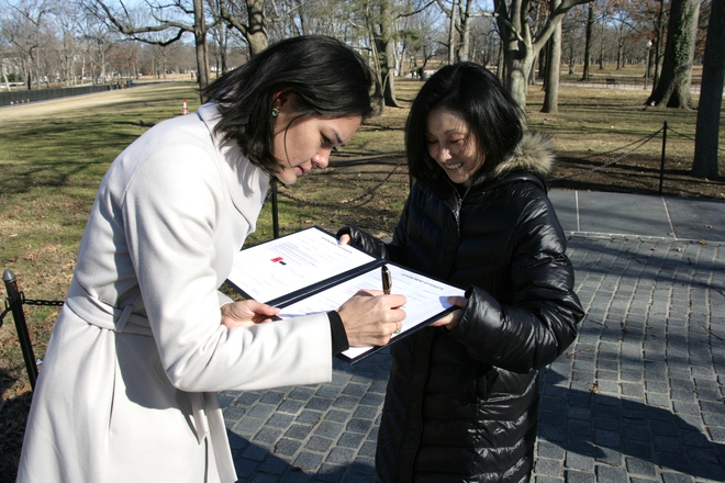 Exclusive: First female US ambassador to Vietnam shares vision for stronger bilateral partnership- Ảnh 5.
