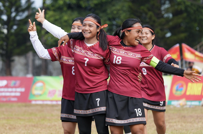 Vietnam ethnic minority women’s football tournament stuns international media- Ảnh 3.