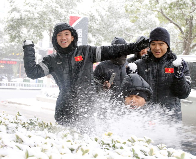 Vietnamese football’s enfant terrible: How violence is eclipsing Doan Van Hau’s talent- Ảnh 2.