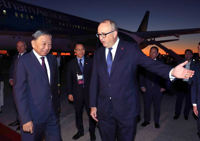 Vietnamese top leader To Lam arrives in Canada for historic visit - Ảnh 2.