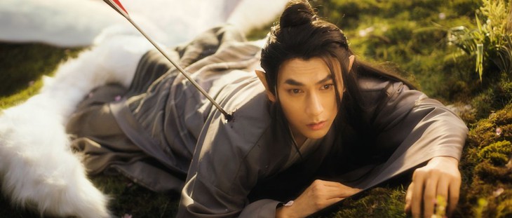 Isaac hóa hồ ly 9 đuôi, định cạnh tranh với Lee Dong Wook chăng?