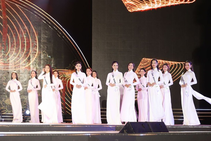 Top 30 Miss Tourism 