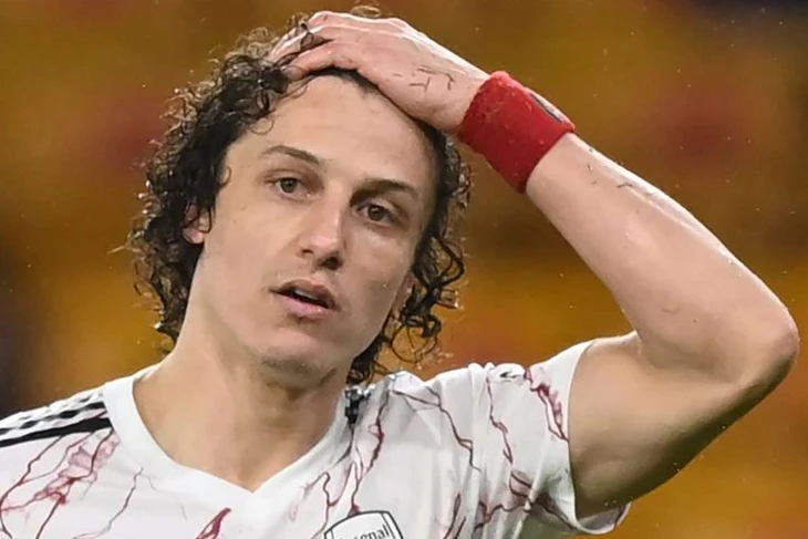Cựu vô địch Ngoại hạng Anh David Luiz vướng bê bối ngoại tình - Ảnh 2.