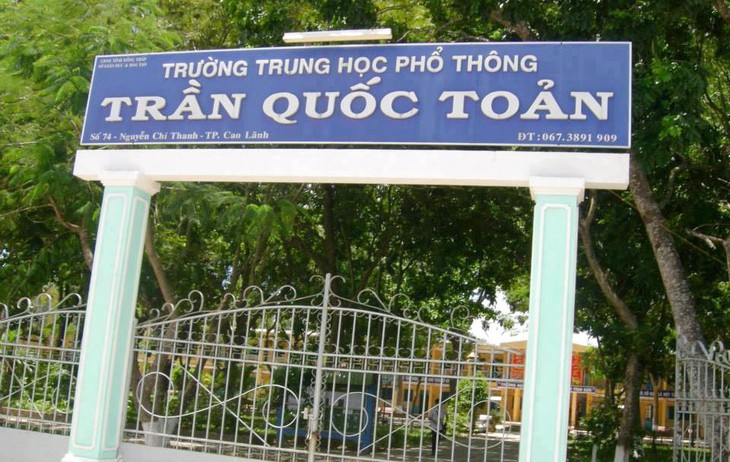 Nữ sinh đâm trọng thương bạn tại trường - Ảnh 1.