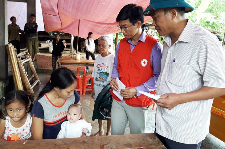 Hai cha con bị sét đánh chết khi đang ngủ - Ảnh 1.