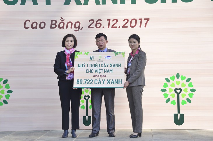 Vinamilk tài trợ 80.722 cây xanh cho khu di tích Pác Bó Cao Bằng - Ảnh 2.