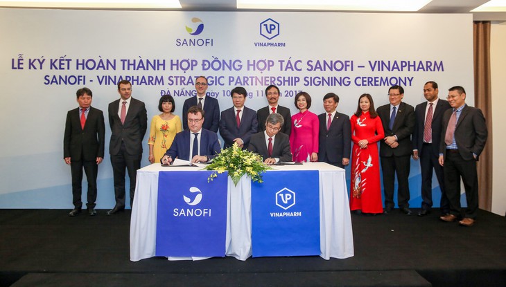 Sanofi hợp tác cùng Vinapharm sản xuất thuốc tiêu chuẩn cao - Ảnh 1.