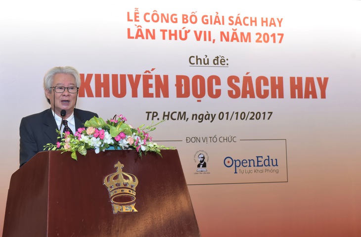 Sách phê bình từ điển Nguyễn Lân đoạt giải Sách Hay 2017 - Ảnh 1.