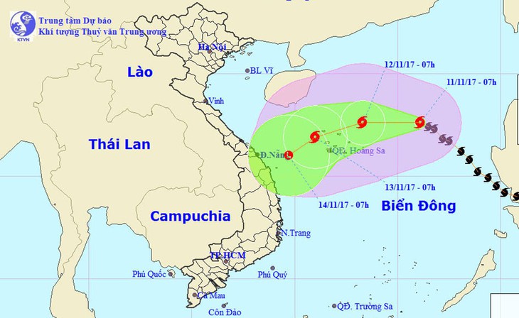 Bão số 13 sức gió 60-90km/h đang tiến gần Hoàng Sa - Ảnh 1.