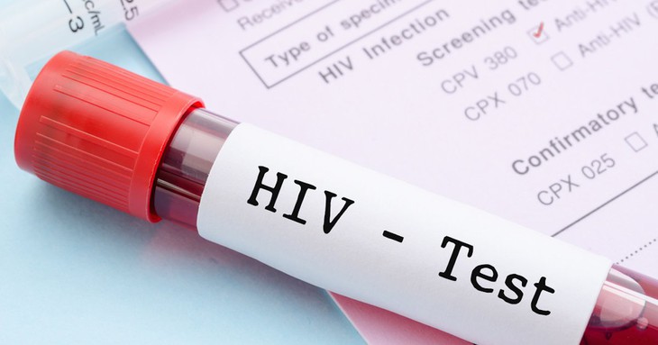 Xử trí sau khi bị phơi nhiễm HIV do nghề nghiệp - Ảnh 1.