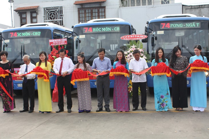 TP.HCM thay 57 xe buýt chất lượng cao phục vụ đi lại - Ảnh 1. TP.HCM thay 57 xe buýt chất lượng cao phục vụ đi lại - Ảnh 1.