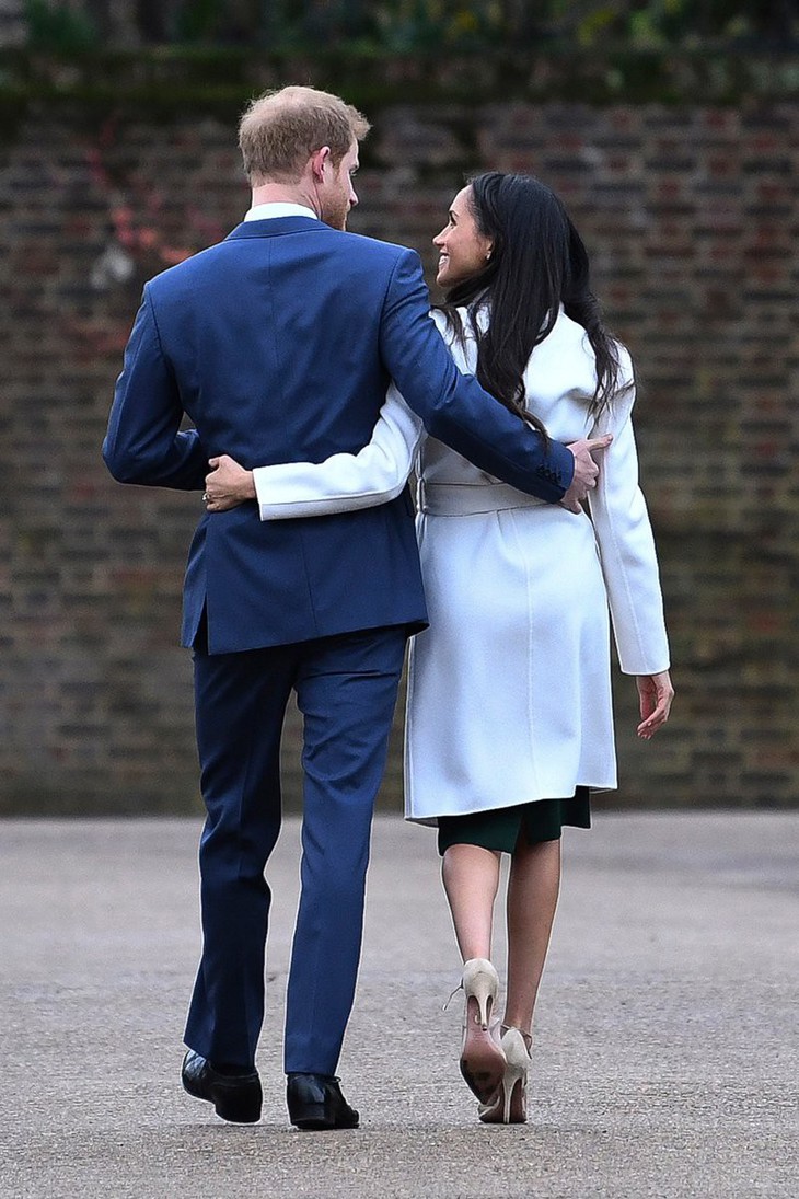 Chuyện tình hoàng tử Harry và cô Lọ Lem Meghan Markle - Ảnh 13.