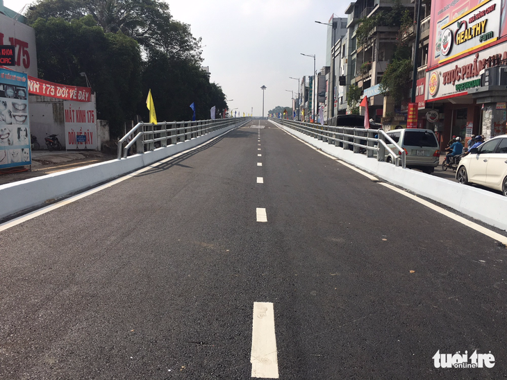 16-11, thông xe nhánh cầu vượt Nguyễn Kiệm - Hoàng Minh Giám - Ảnh 1. 16-11, thông xe nhánh cầu vượt Nguyễn Kiệm - Hoàng Minh Giám - Ảnh 1.