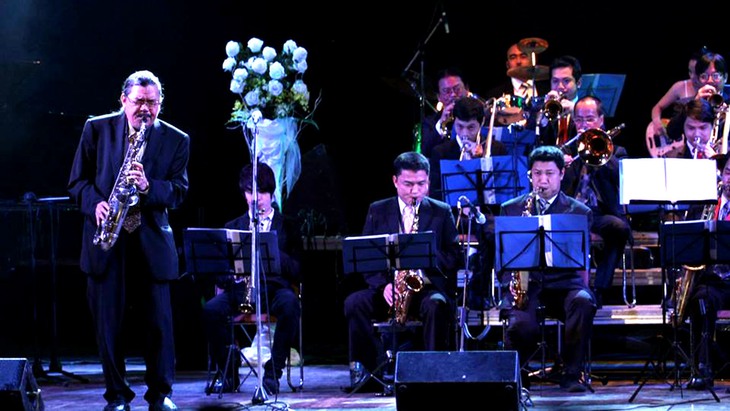 20 năm jazz, 50 năm nhạc và đêm chuyển giao thế hệ - Ảnh 8.