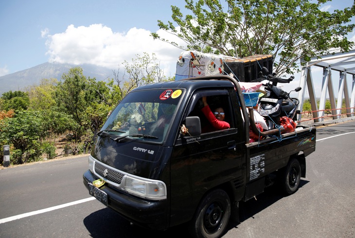 Bali hồi hộp chờ núi lửa phun trào - Ảnh 2.