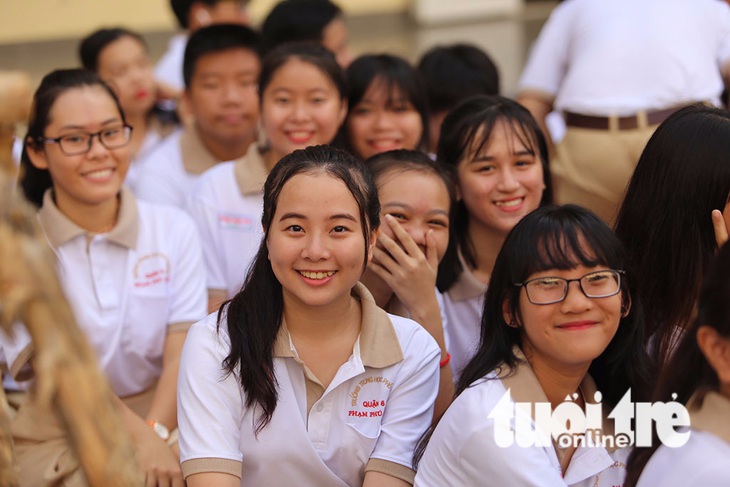 TP.HCM: không được ra đề kiểm tra toàn bộ theo kiểu trắc nghiệm - Ảnh 1. TP.HCM: không được ra đề kiểm tra toàn bộ theo kiểu trắc nghiệm - Ảnh 1.