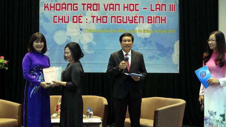 Nguyễn Bính rợp một Khoảng trời văn học - Ảnh 2.