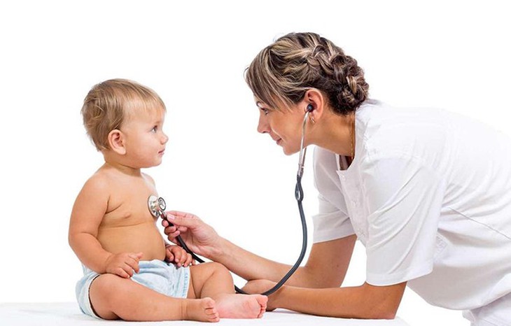 Đếm nhịp thở giúp mẹ phát hiện kịp thời bệnh viêm phổi ở trẻ - Ảnh 1. Đếm nhịp thở giúp mẹ phát hiện kịp thời bệnh viêm phổi ở trẻ - Ảnh 1.