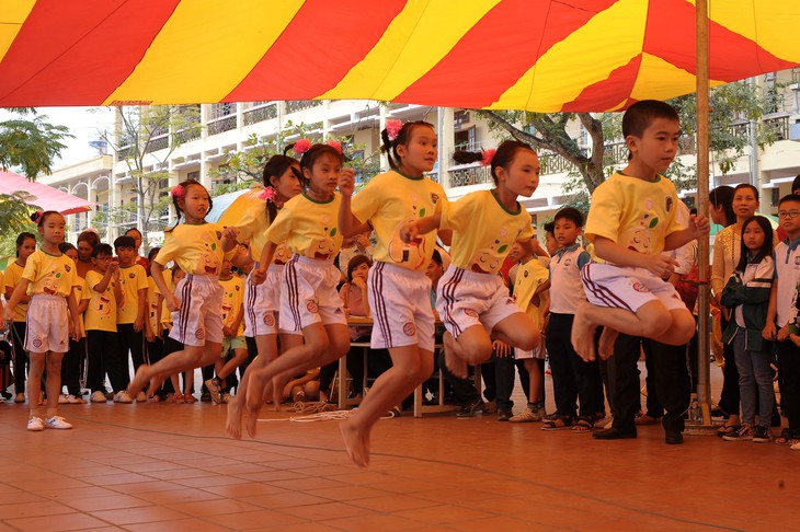 Ngày hội Fami Kid bổ ích cho học sinh tiểu học - Ảnh 2.