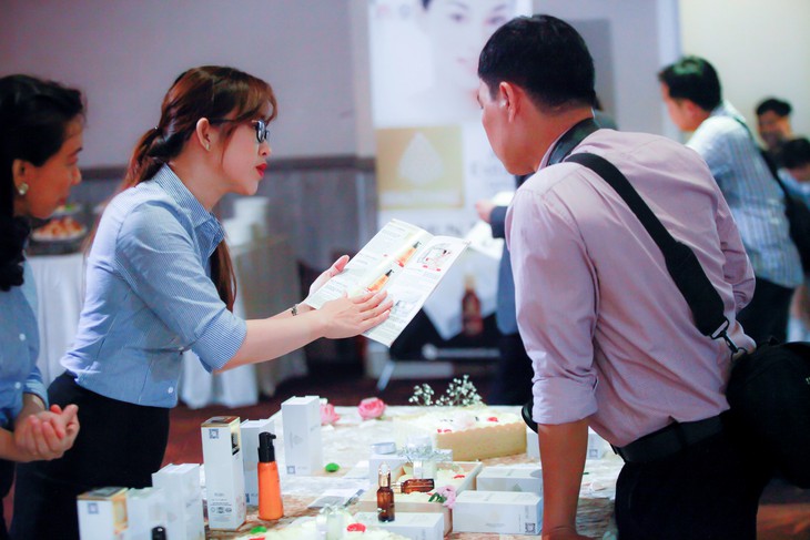 Beauty Mall, Hot Care và khát vọng xây dựng lòng tin cho mỹ phẩm Việt - Ảnh 4. Beauty Mall, Hot Care và khát vọng xây dựng lòng tin cho mỹ phẩm Việt - Ảnh 4.