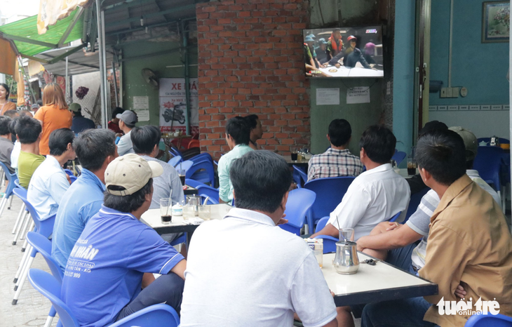 Tàu cá tránh bão Tembin ken đặc Phú Quốc - Ảnh 10.