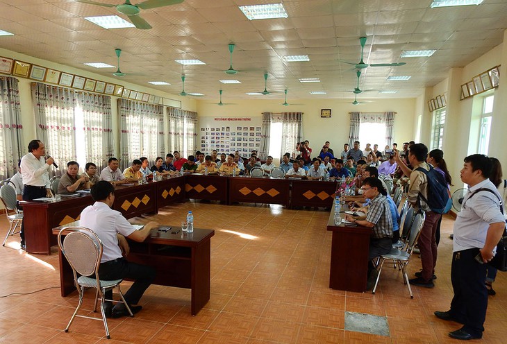 Dân vây trạm thu phí Đại Yên, Quảng Ninh đòi miễn phí - Ảnh 2.