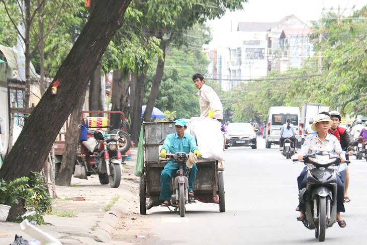 Đời... rác - Kỳ 4: Những cuộc đời quanh xe rác - Ảnh 3.