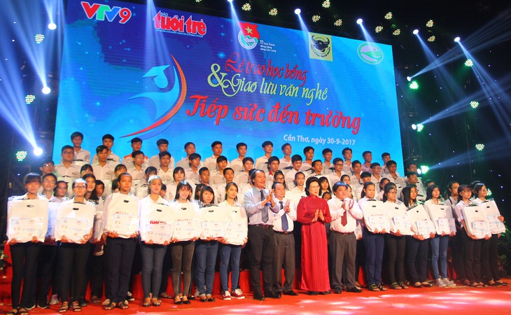 Đến trường bằng những yêu thương - Ảnh 5. Đến trường bằng những yêu thương - Ảnh 5.