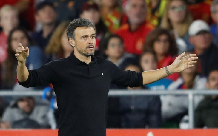 Luis Enrique: ‘Tây Ban Nha đã có màn trình diễn khủng khiếp’