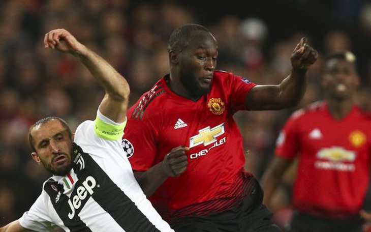 Lukaku ‘tịt ngòi’ trên sân nhà suốt 7 tháng