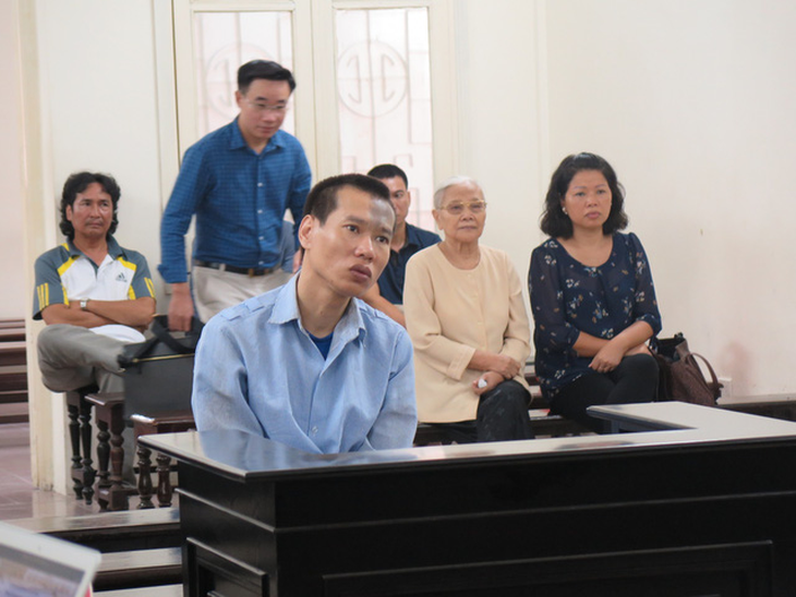 Thủ phạm sát hại cô hàng xóm xin nhận án tử hình - Ảnh 1.