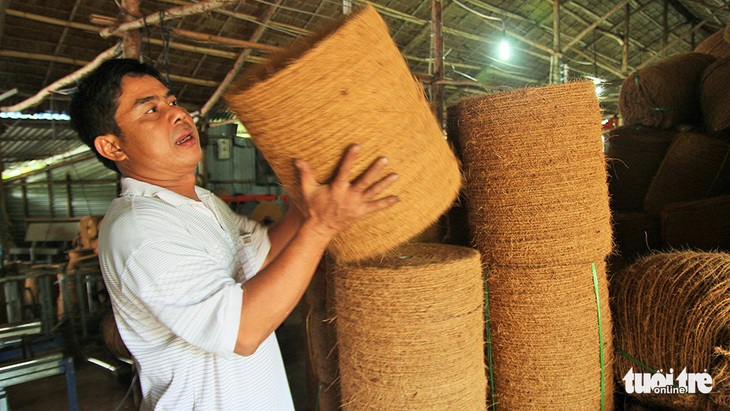 Nhà sáng chế nông dân: Ít bằng cấp, tôi chỉ lấy bằng lòng của bà con làm điểm tựa - Ảnh 3.