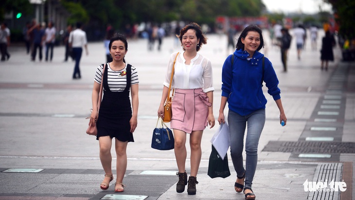 Vươn lên, đừng sống lệ thuộc - Ảnh 1. Vươn lên, đừng sống lệ thuộc - Ảnh 1.