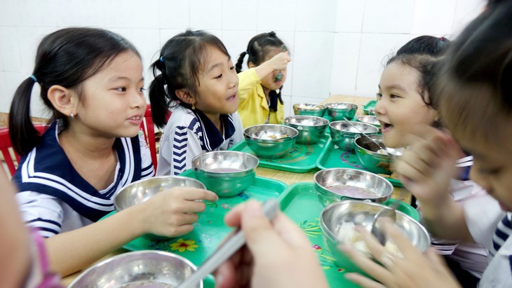 Dinh dưỡng mùa khai trường - Ảnh 1. Dinh dưỡng mùa khai trường - Ảnh 1.