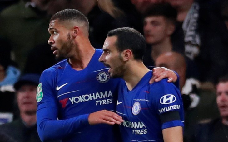 Chelsea và Arsenal vào tứ kết Cúp Liên đoàn Anh