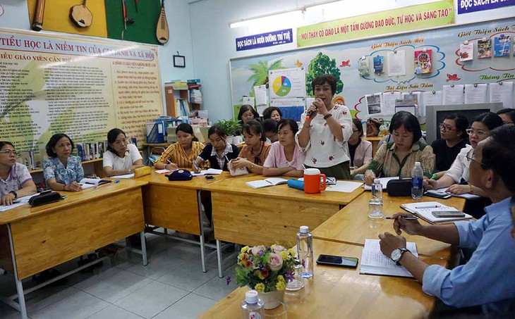 Tìm tình thương từ trong cái khó - Ảnh 1. Tìm tình thương từ trong cái khó - Ảnh 1.