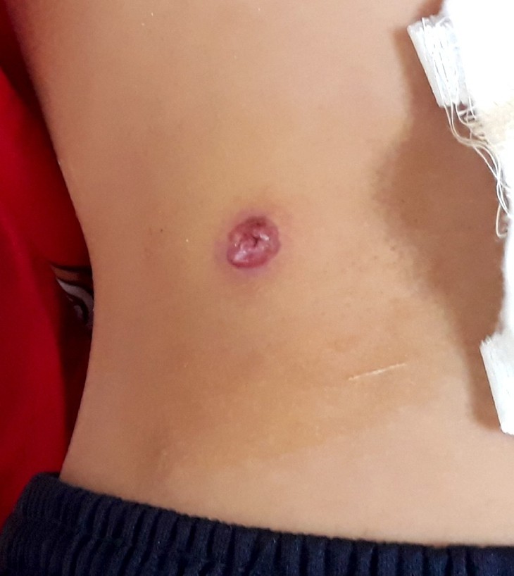 Không phân công công tác tổ CSGT vụ cướp cò súng làm bị thương cô gái - Ảnh 2. Không phân công công tác tổ CSGT vụ cướp cò súng làm bị thương cô gái - Ảnh 2.