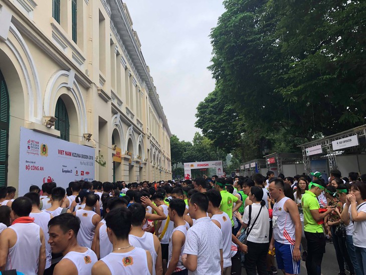 Giải chạy Kizuna Ekiden: Ngày hội thể thao vui vẻ - Ảnh 10.