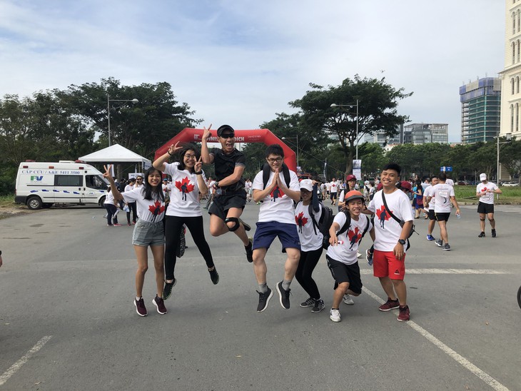 Những lần thầy cô phạt nhớ lại còn thương... - Ảnh 1. Những lần thầy cô phạt nhớ lại còn thương... - Ảnh 1.