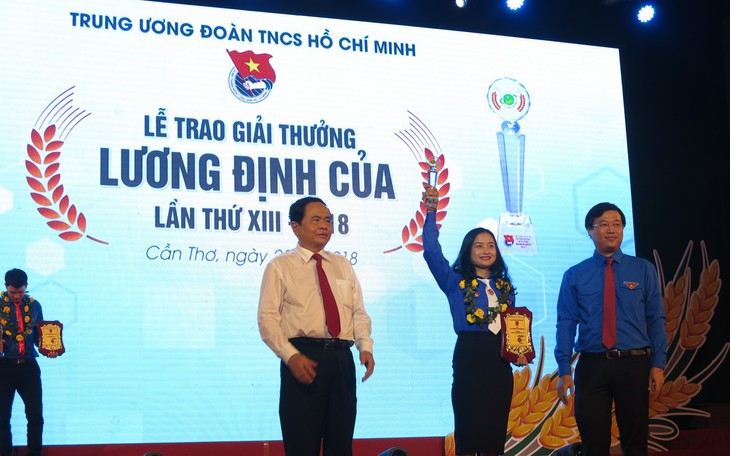 50 nhà nông trẻ xuất sắc nhận giải thưởng Lương Định Của