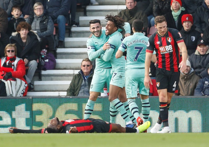 Đá bại Bournemouth, Arsenal áp sát tốp 4 - Ảnh 1.