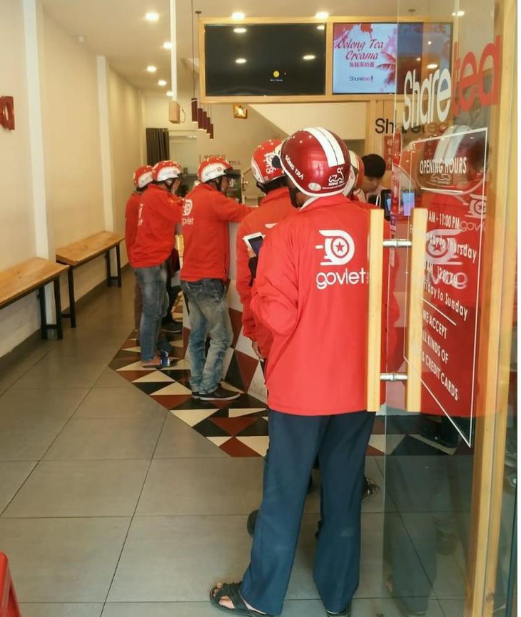 GO-FOOD chiều lòng các tín đồ ẩm thực - Ảnh 2. GO-FOOD chiều lòng các tín đồ ẩm thực - Ảnh 2.