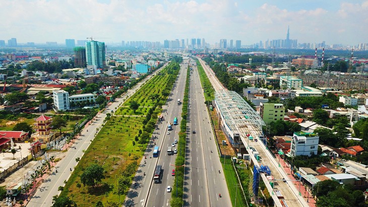 Trình Bộ Chính trị việc điều chỉnh tổng mức đầu tư dự án metro 1 và số 2 - Ảnh 1.