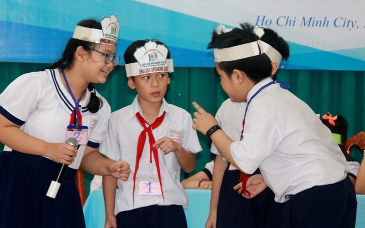 Học sinh tiểu học TP.HCM thi hùng biện tiếng Anh