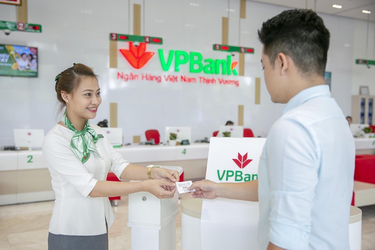 VPBANK lọt Top 10 doanh nghiệp tư nhân lớn nhất Việt Nam - Ảnh 1.